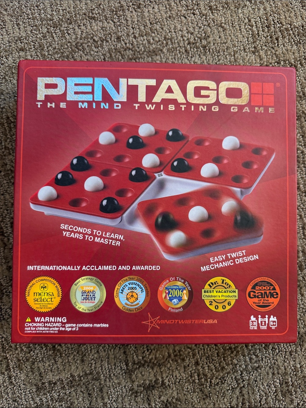 Pentago Red Strategy Game by